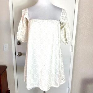 Deja Vu Floral Tunic Top